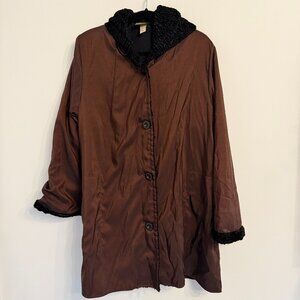 ✨ Maralyce Ferree Burgundy Button-Front Hooded Coat – Women’s Large ✨